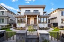 2455 10Th Avenue W, Vancouver, BC 