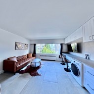 210-1540 Haro Street Vancouver, BC V6G 1G5