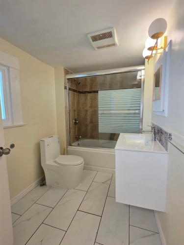149 47Th Avenue E, Vancouver, BC 