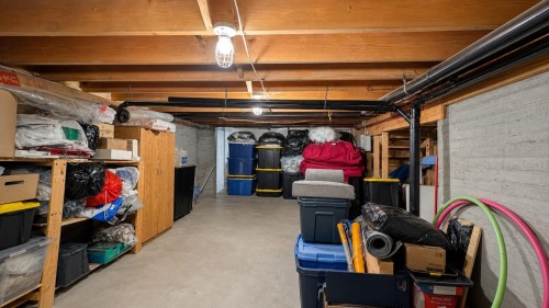 1679 Westover Road, North Vancouver, BC 