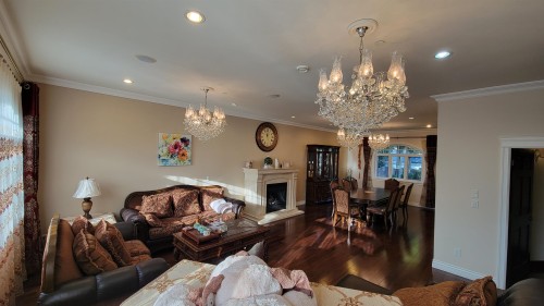 729 47Th Avenue W, Vancouver, BC 