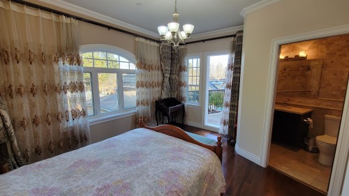 729 47Th Avenue W, Vancouver, BC 