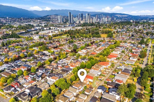 3144 18Th Avenue E, Vancouver, BC 