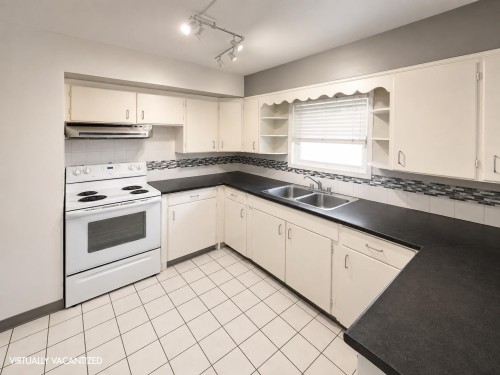 3144 18Th Avenue E, Vancouver, BC 