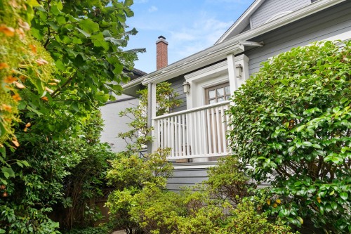 4468 14Th Avenue W, Vancouver, BC 