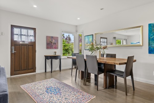 4468 14Th Avenue W, Vancouver, BC 