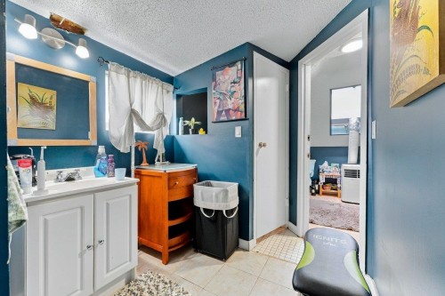 211 Douglas Crescent, Richmond, BC 
