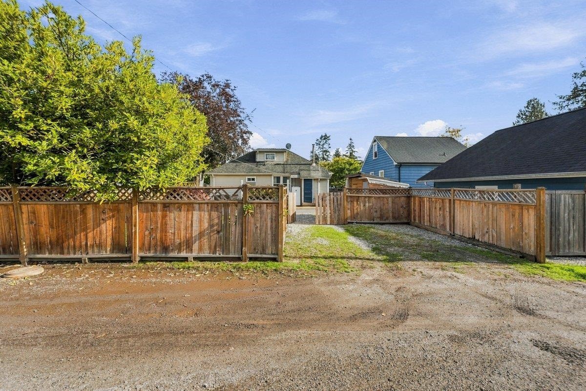 211 Douglas Crescent, Richmond, BC