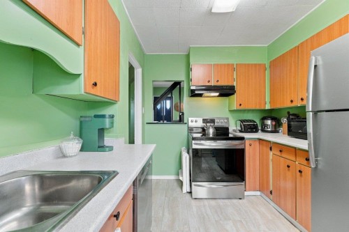 211 Douglas Crescent, Richmond, BC 
