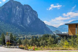 2250 Crumpit Woods Drive Squamish, BC V8B 0T6