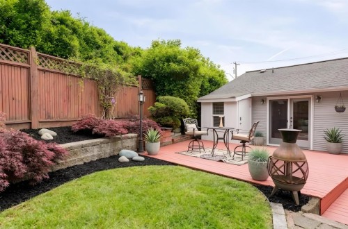 1875 Coleman Avenue, Coquitlam, BC 