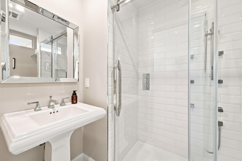 2323 Badger Road, North Vancouver, BC 