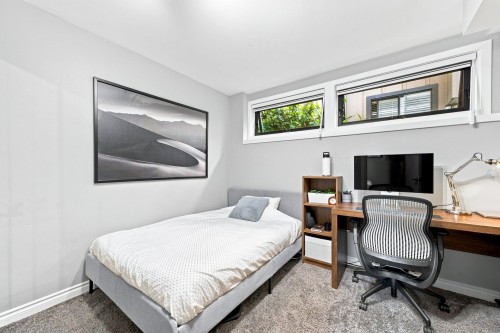 2323 Badger Road, North Vancouver, BC 