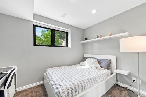 2323 Badger Road, North Vancouver, BC 