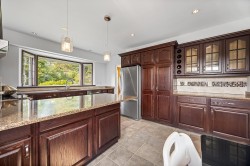 96 Bonnymuir Drive  West Vancouver, BC V7S 1L2
