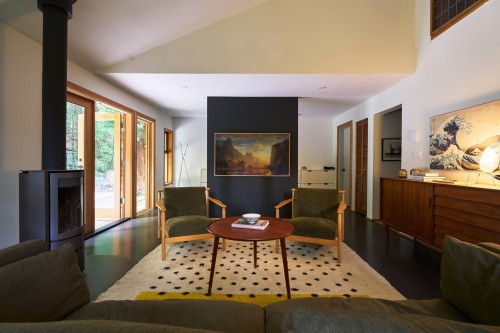 4759 Mountain Highway, North Vancouver, BC 