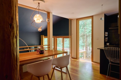 4759 Mountain Highway, North Vancouver, BC 