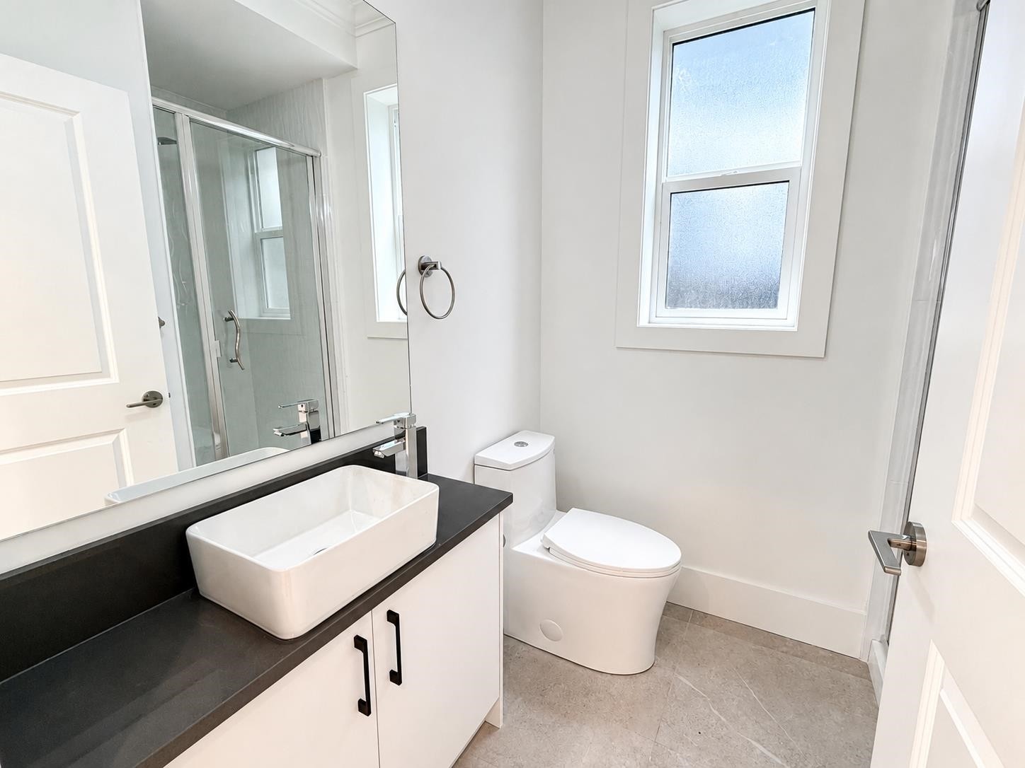 1427 27Th Avenue E, Vancouver, BC