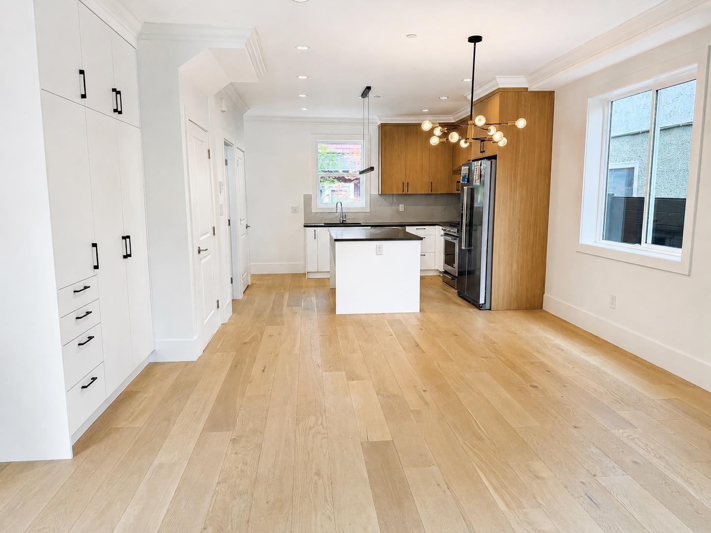 1427 27Th Avenue E, Vancouver, BC