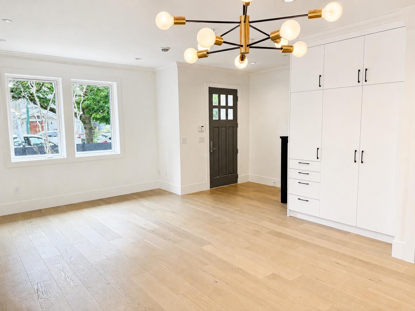 1427 27Th Avenue E, Vancouver, BC