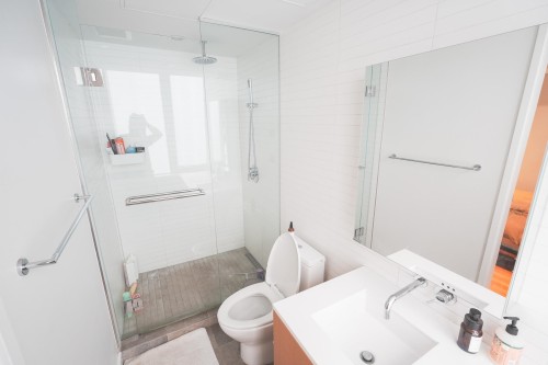2208 Willow Street, Vancouver, BC 