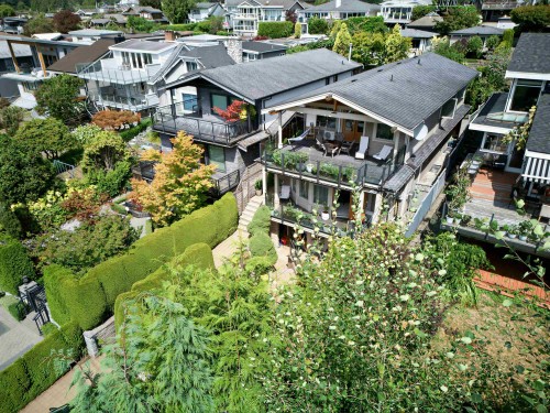 1123 Keith Road, West Vancouver, BC 