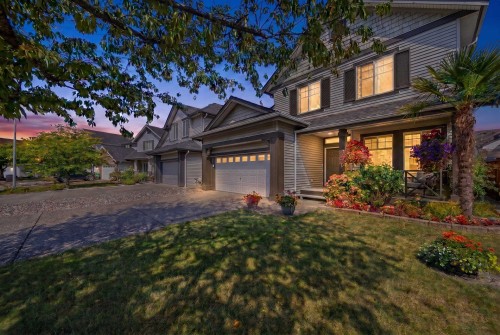 1049 Euphrates Crescent, Port Coquitlam, BC 