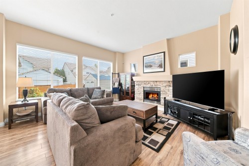 1049 Euphrates Crescent, Port Coquitlam, BC 