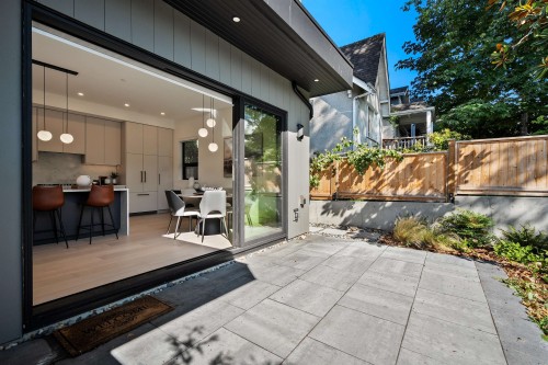 1605 21St Avenue E, Vancouver, BC 