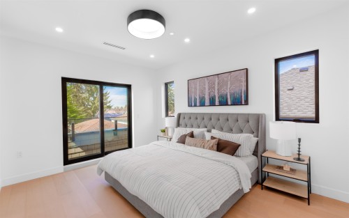 1605 21St Avenue E, Vancouver, BC 