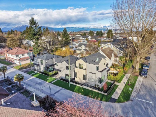1605 21St Avenue E, Vancouver, BC 