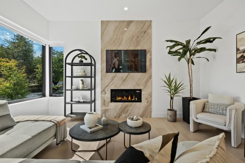 1605 21St Avenue E, Vancouver, BC 