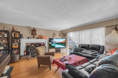 1825 Brunette Avenue, Coquitlam, BC 