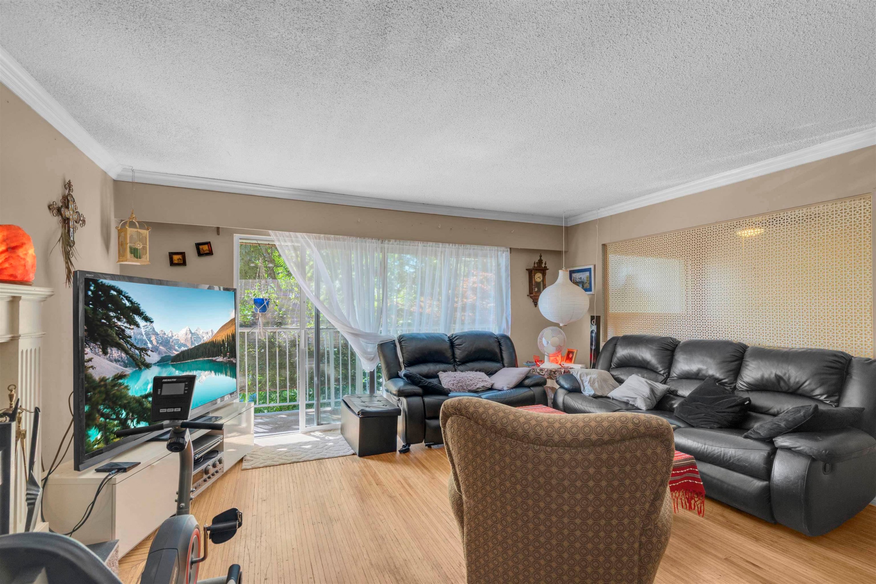 1825 Brunette Avenue, Coquitlam, BC