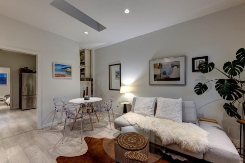 744 3Rd Street E, North Vancouver, BC 
