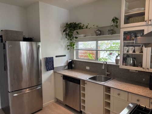 744 3Rd Street E, North Vancouver, BC 