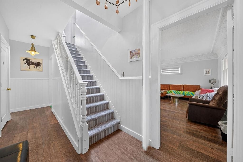 2984 39Th Avenue W, Vancouver, BC