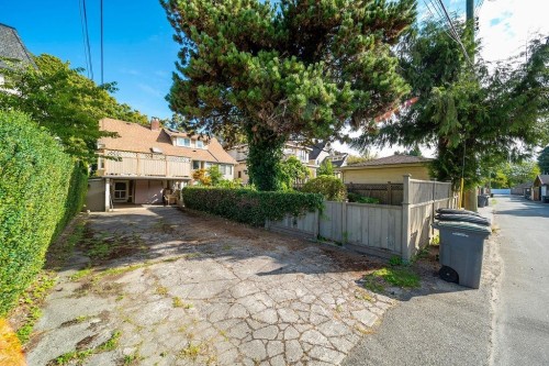 2984 39Th Avenue W, Vancouver, BC 