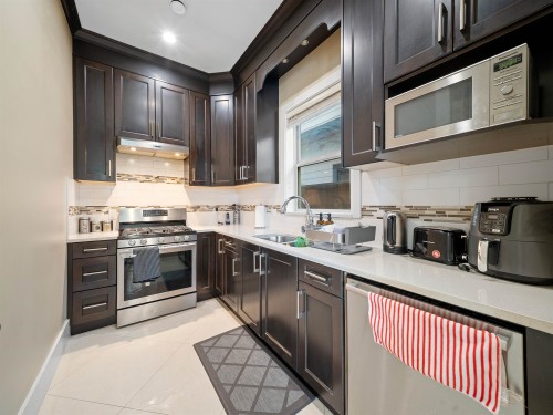 11300 Kingsgrove Avenue, Richmond, BC 