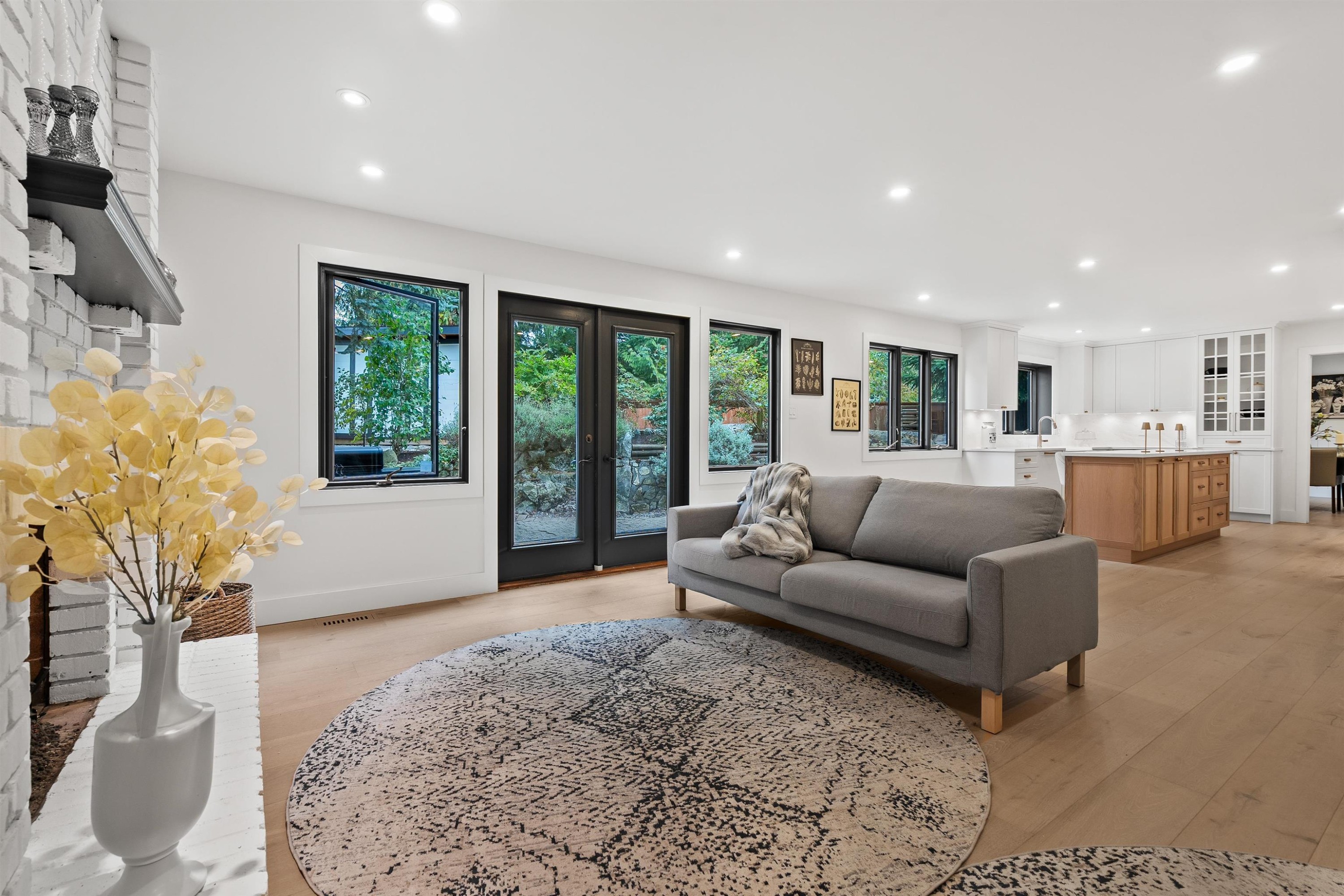 5155 Alderfeild Place, West Vancouver, BC