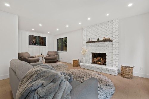 5155 Alderfeild Place, West Vancouver, BC 