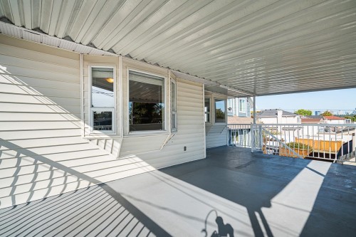 2692 46Th Avenue E, Vancouver, BC 