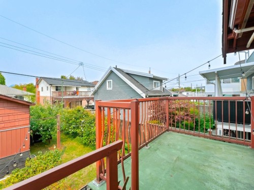 3017 17Th Avenue E, Vancouver, BC 