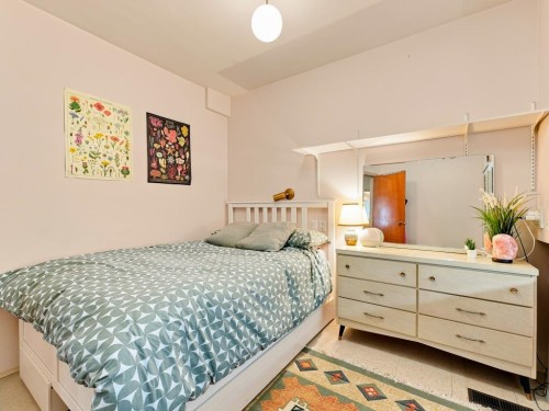 3017 17Th Avenue E, Vancouver, BC 