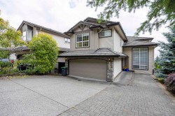 3010 Maplewood Court Coquitlam, BC V3E 3P3