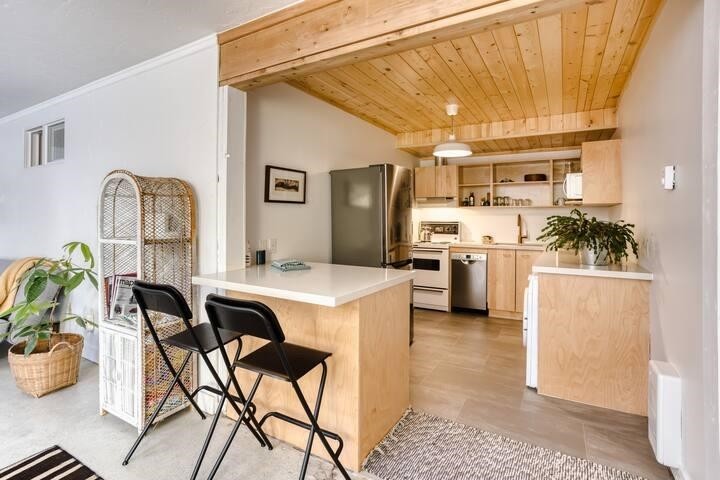 4107 Salish Drive, Vancouver, BC