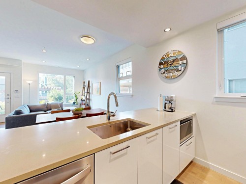4527 Earles Street, Vancouver, BC 
