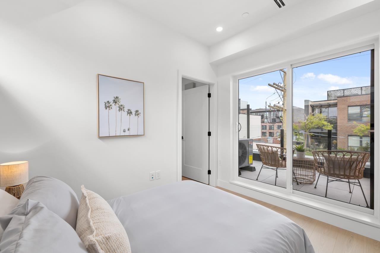 2133 Pender Street E, Vancouver, BC