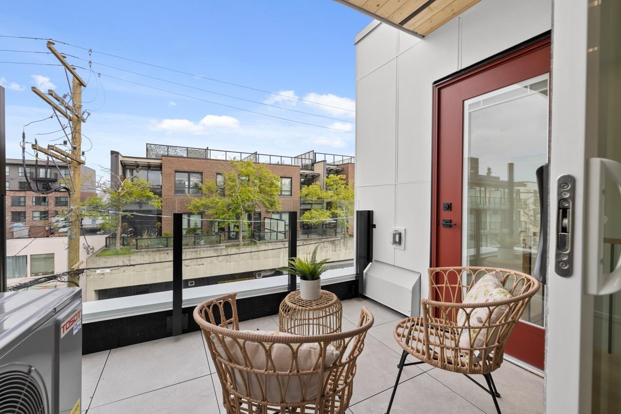 2133 Pender Street E, Vancouver, BC