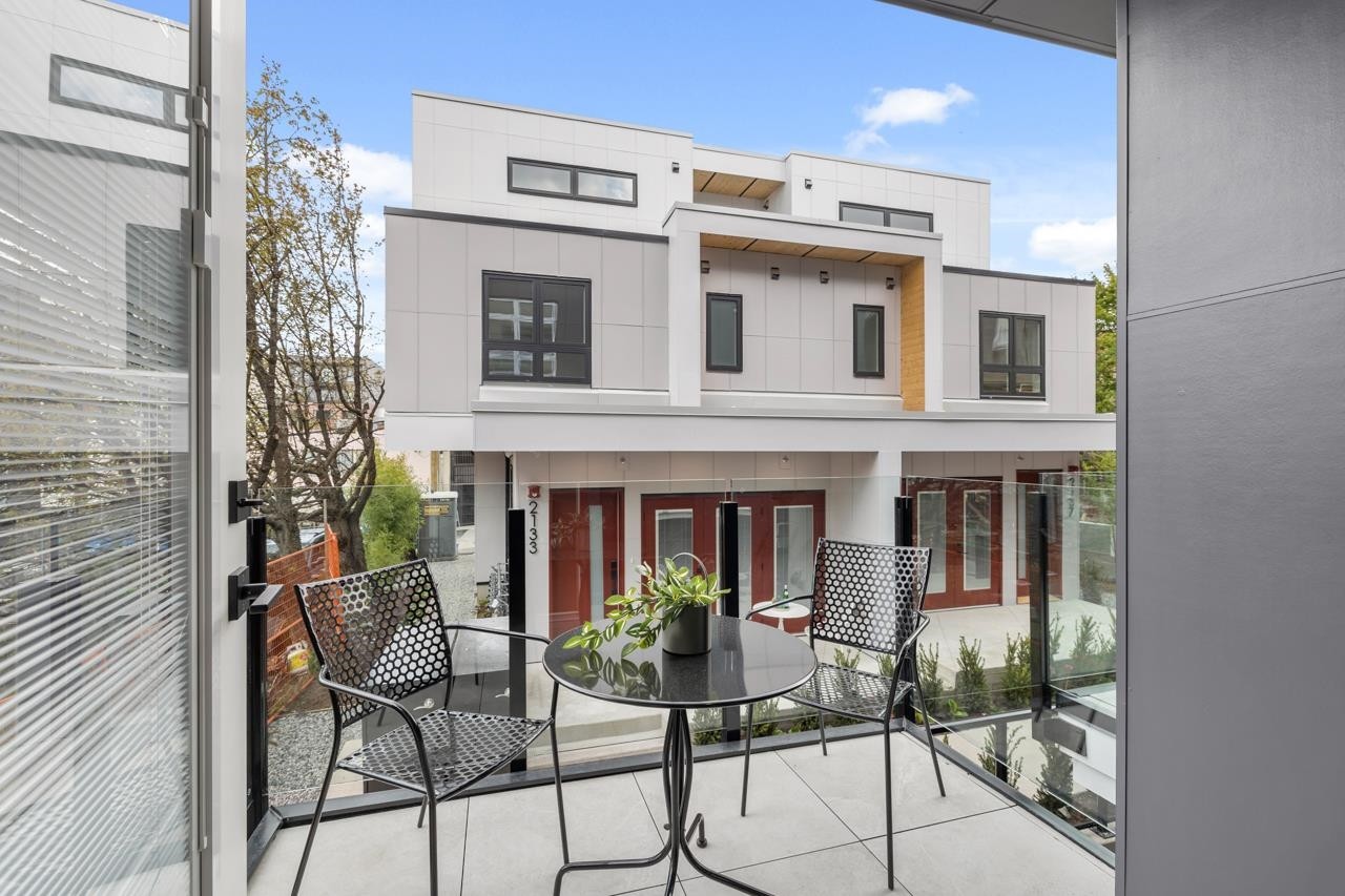 2133 Pender Street E, Vancouver, BC